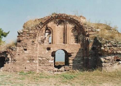 aziz-tryphonos-kilisesi