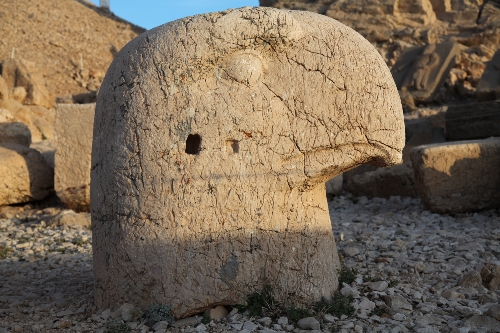 nemrut-dagi-bati-terasi