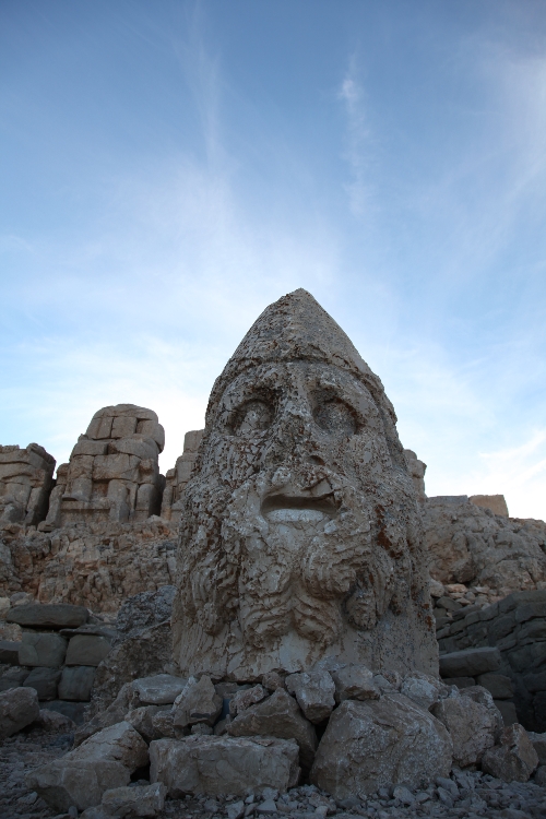 nemrut-dagi-dogu-terasi