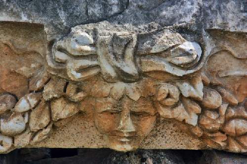apollon-lairbenos-tapinagi