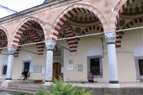 eskisehir-kursunlu-camisi-ve-kulliyesi
