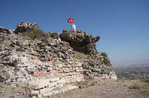 karacahisar-kalesi
