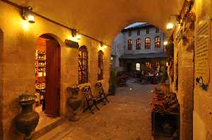 gaziantep-tarihi-gumruk-han-yasayan-muze