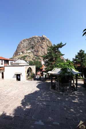 mevlevi-turbe-camii