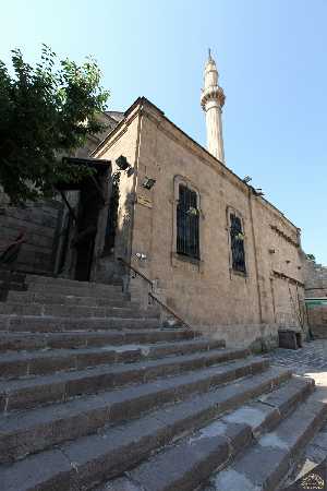 mevlevi-turbe-camii