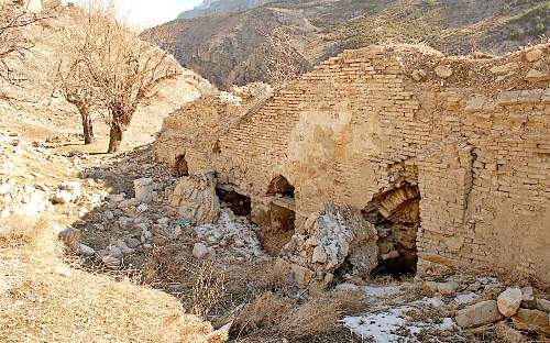 gargili-lala-medresesi-tas-medrese