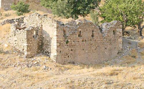 gargili-lala-medresesi-tas-medrese