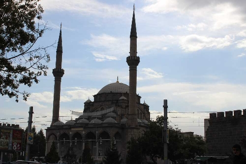 burunguz-camii