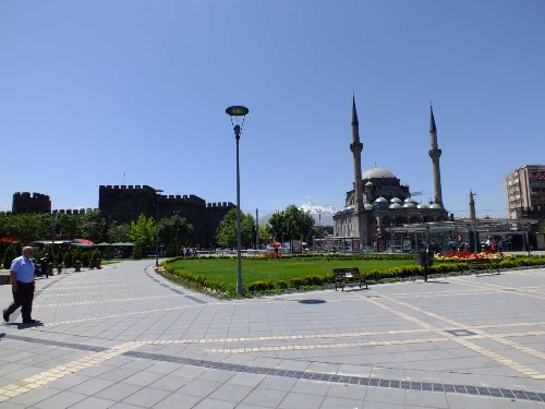 burunguz-camii