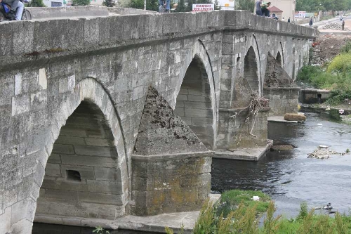sokullu-mehmet-pasa-koprusu