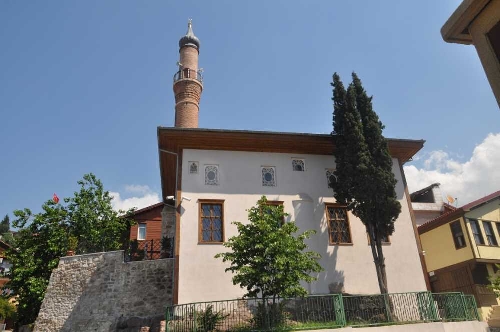 akcakoca-camii--dere-camii-