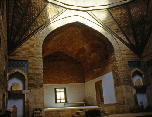 ince-minare-tas-ve-ahsap-eserleri-muzesi