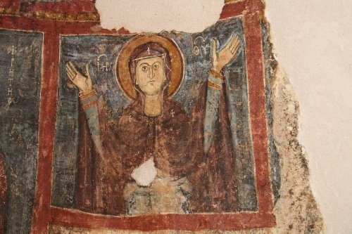 tatlarin-kilisesi-ve-yeralti-sehri