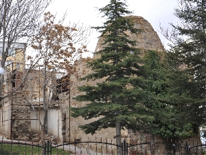 esen-bey-turbesi
