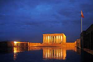anitkabir-ataturk-ve-kurtulus-savasi-muzesi