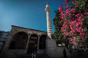 tavanli-camii