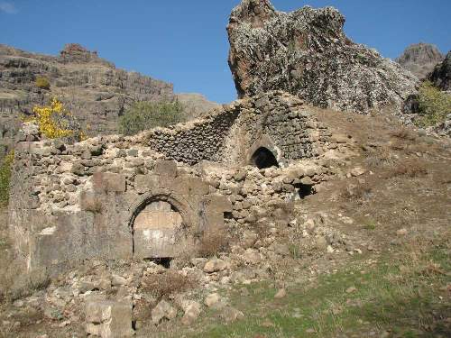 golbagi-ermeni-kilisesi
