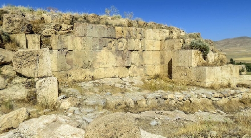 cavustepe-kalesi