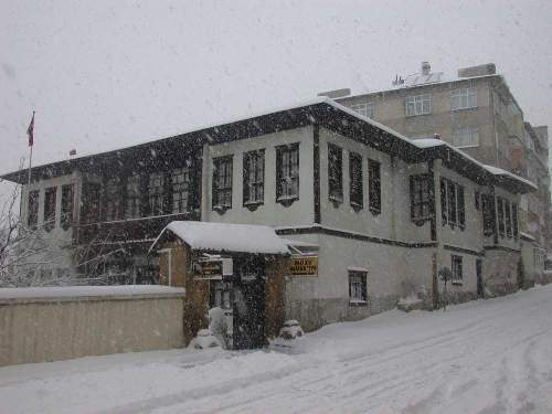nizamoglu-konagi