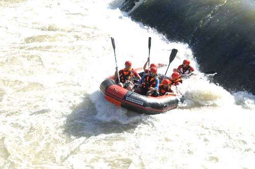 dirgine-cayi-rafting-parkuru