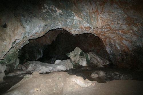 kadiini-magarasi