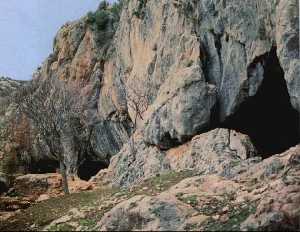 karain-magarasi