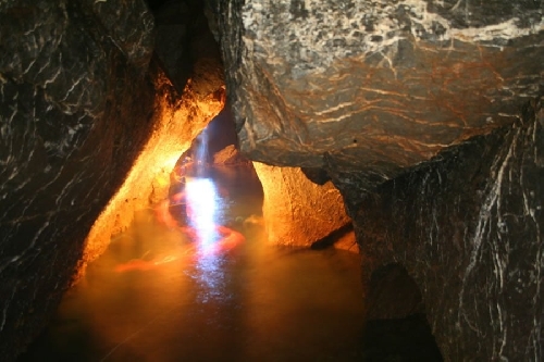 bulak-mencilis-magarasi