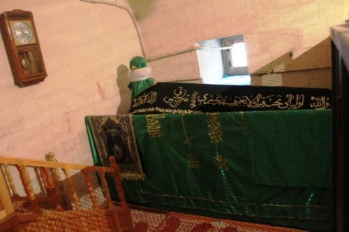 surahbil-bin-hasene-sor-habil-hasene-turbe-ve-zaviyesi